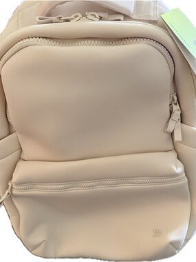 All In Motion 14l faux neoprene cream
